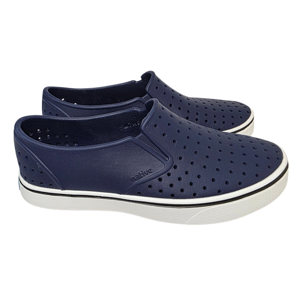 Native Navy Perforated Slip-On Shoes Unisex Mens Sz 7 Women's Size 9 Lightweight - Picture 2 of 12